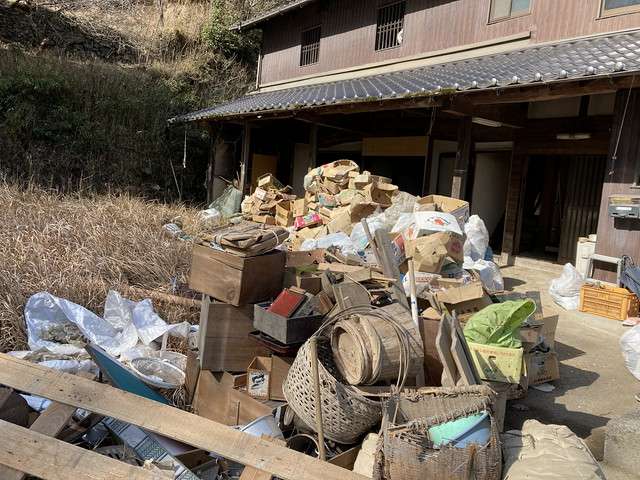 広島県竹原市にてゴミ屋敷整理をさせて頂きました。