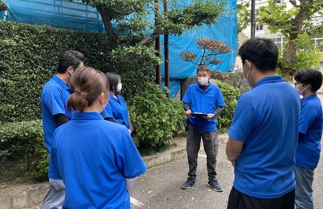 スタッフ