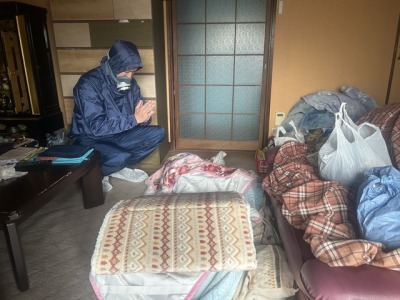 お部屋と男性